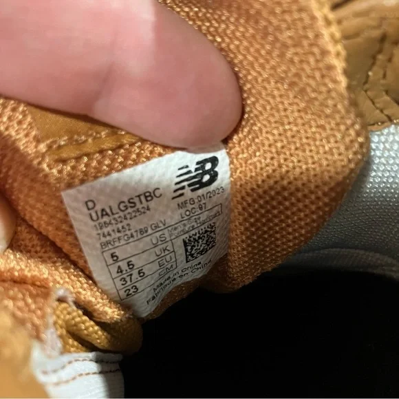 New Balance‎ Rainier low brown sneakers size men’s 5